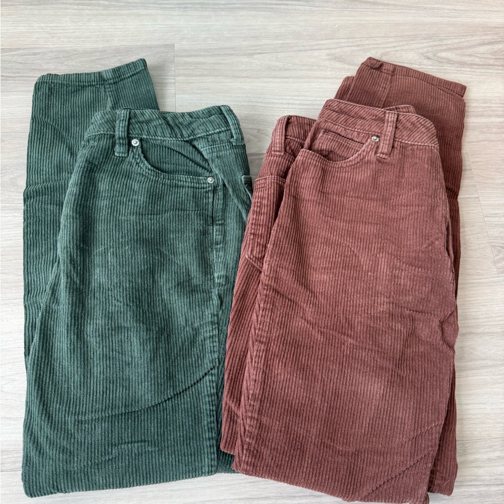 BDG/Urban Outfitters Mom High-Rise Corduroy Pants